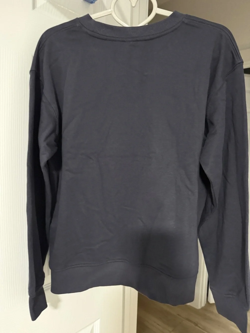 UCLA Bruins Navy Crewneck Sweatshirt - Picture 2 of 3